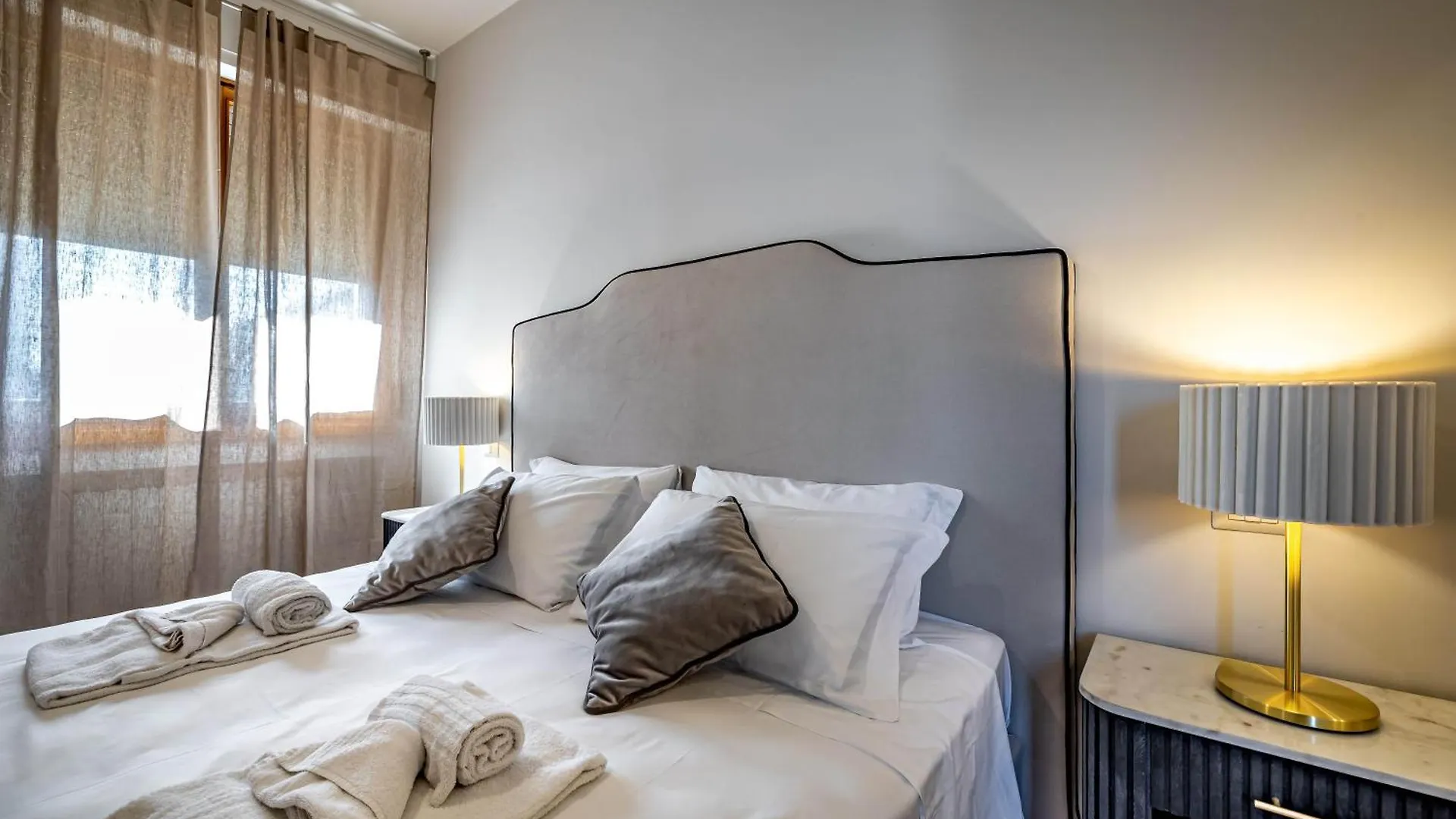 Yd Morgagni Charme Apartment Florence Italy