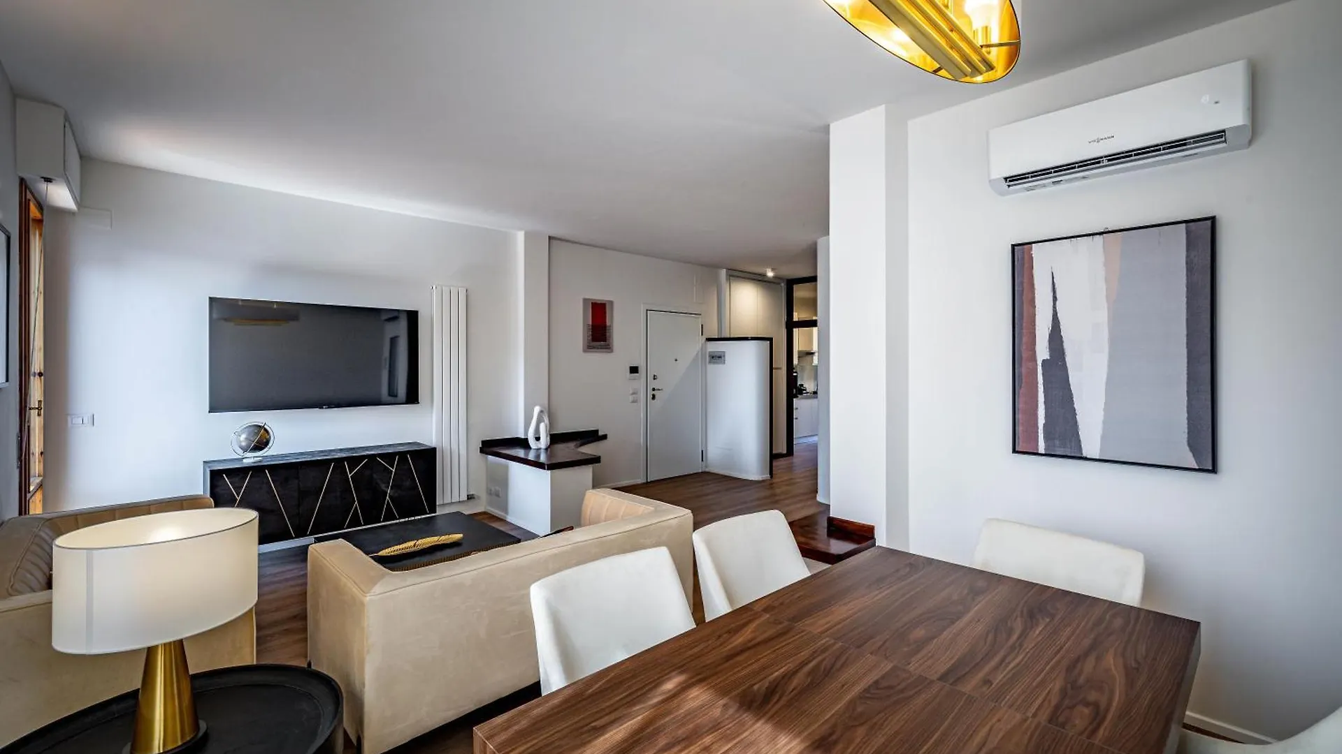 Yd Morgagni Charme Apartment Florence